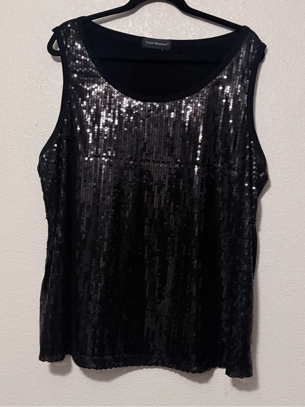 Travel Elements women’s Black Sequin Tank Top  0025